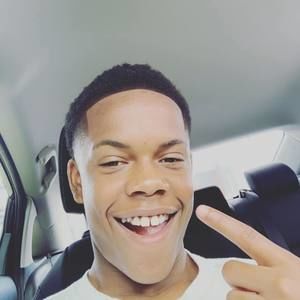 Meet your Posher, Thomas